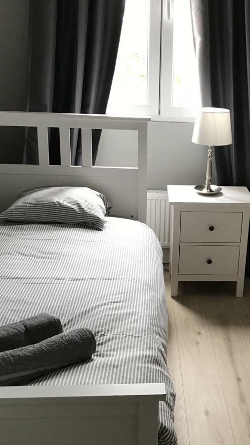 D.Cristina Guest House Antwerpen Kültér fotó
